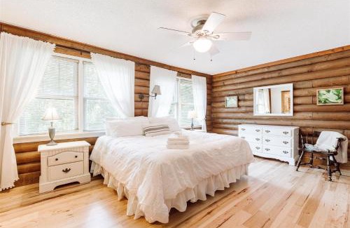 Greenville - Spartanburg House | Greenville Retreat