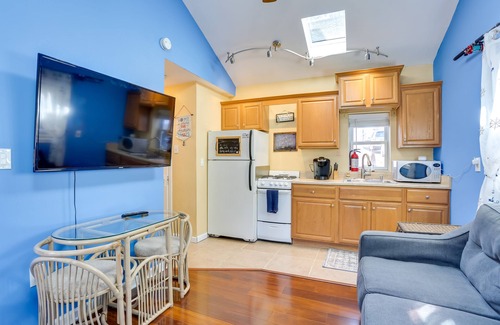 Hewitt Cottage | Greenwood Lake Cottage w/Shared Dock & Hot Tub!