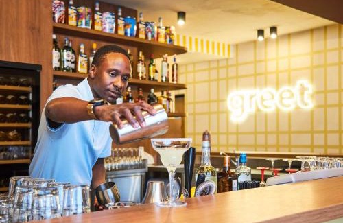 Le Rouet Hotel | greet hotel Marseille Parc Chanot Velodrome