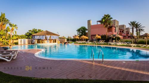 Vilamoura Apartment | Greice Homes-Luxury 2 bed en-suite south facing & Golf view