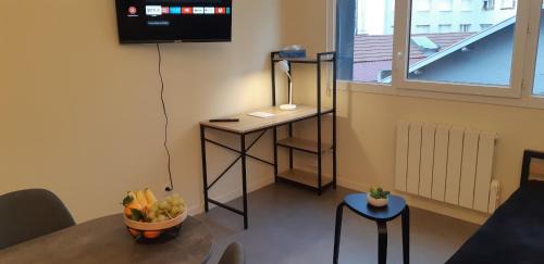 Quartier Hyper-Centre Apartment | Grenoble hyper-centre + WiFi + Netflix