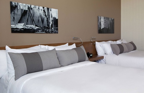 Calgary Resort | Grey Eagle Resort