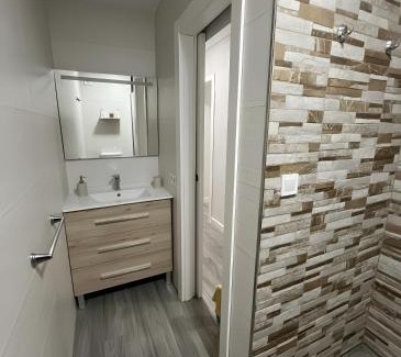 Huelva Apartment | Grey House