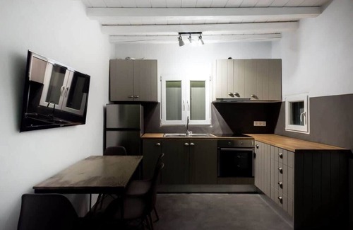 Xilokeratidi Apartment | Grey Residence 2-Bedroom Sea View with Outdoor Jacuzzi