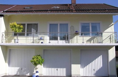 Lam Apartment | Große Fewo mit Balkon und Sauna im Haus