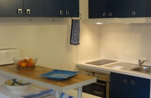 Barfleur Apartment | Ground-Floor Apartment with Private Garden, Parking & Fiber Internet in Scenic Barfleur