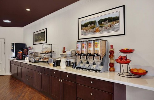 Torrance House | Group Vacay! Four Modern Units, Pool, Hot tub, Parking