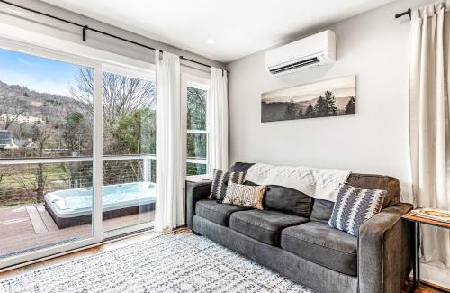 Grove Park- Sunset House | Grove Park View