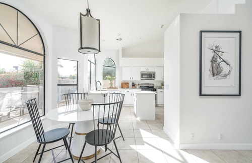 Arabian Views House | Grovers House-Private Home Oasis