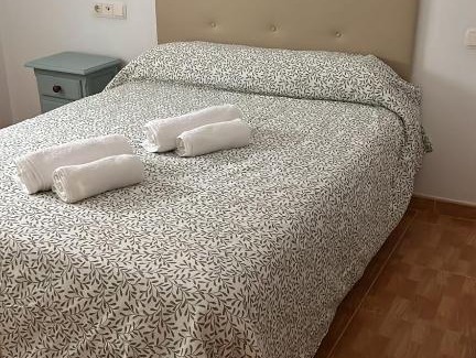 Lora Del Rio Apartment | Guadalora