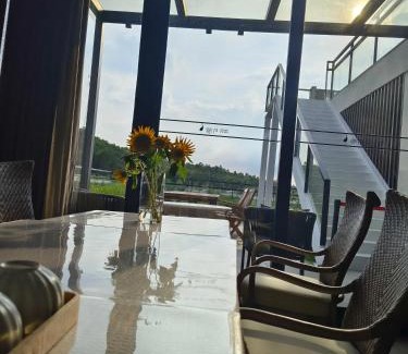 Huadu Hotel | Guanlu Art Hotel