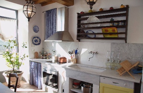 San Casciano in Val di Pesa House | Guesthouse 2/4 people, 2 rooms, kitchen, bathroom, patio, A/C, pool, EV charger