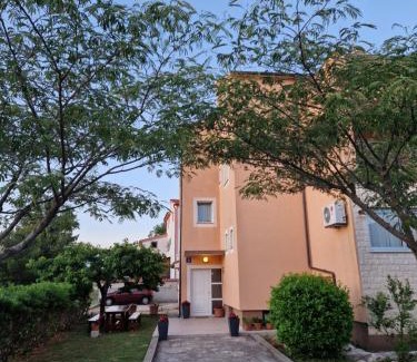 Gradina House | Guest Accommodation Slapovi Krke