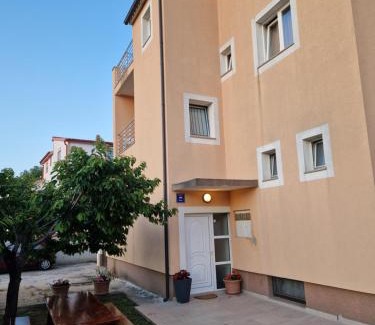 Gradina House | Guest Accommodation Slapovi Krke