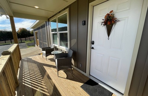 Stanardsville House | Guest House at Evermore Farm