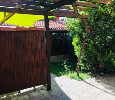 Kardzhali Province House | Guest House Dobrev