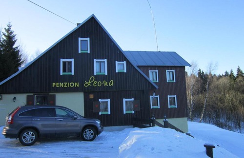 Korenov House | Guest House Leona