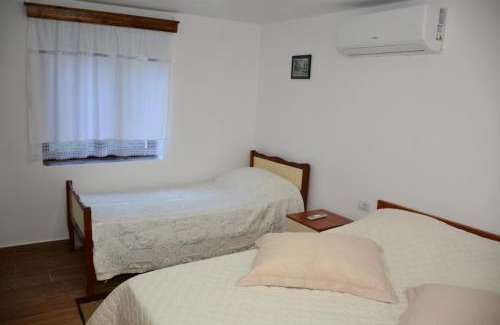 Albania House | Guest House Marsi