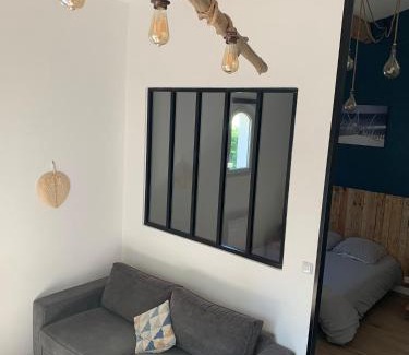 Simiane-Collongue Apartment | Guest house proche Aix en Provence