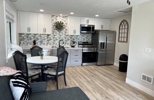 Idaho Falls Apartment | Guest Suites -1996 #1 Tranquil 1 bedroom 1 bath Suite