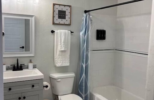 Idaho Falls Apartment | Guest Suites -1996 #1 Tranquil 1 bedroom 1 bath Suite