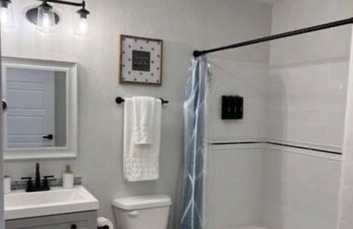 Idaho Falls Apartment | Guest Suites -1998 #2 Restful 1 bedroom 1 bath Suite