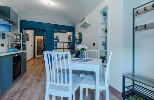 Cavoretto Apartment | GuestHost - Casa Azzurra Near Vallere Park