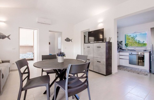 Porto Istana Apartment | GuestHost Casa Nina - relax close to the beach