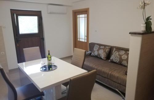 Veljun Primorski House | Guesthouse Vesna