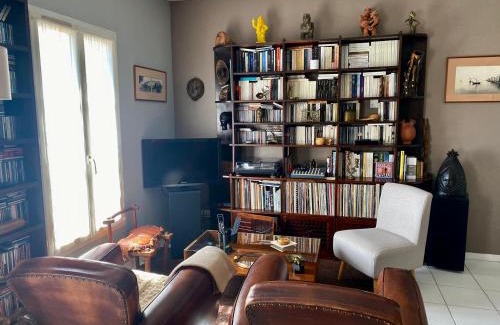 Perigny Apartment | GuestReady - Apt africain vintage près de La Rochelle