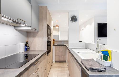 Necker Apartment | GuestReady - Charm and Comfort near Champs de Mars