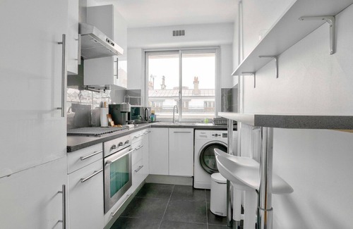 Quartier de Javel Apartment | GuestReady - Charming stay with a view