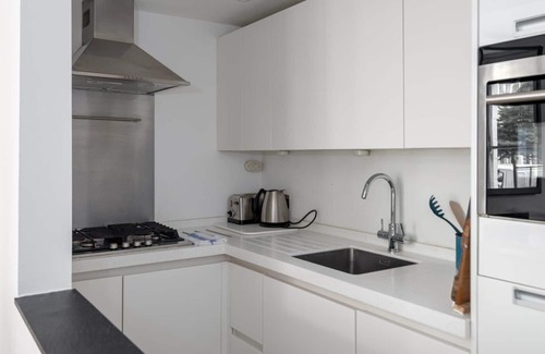 Golborne Apartment | GuestReady - Cosy Apt near Portobello Road Market