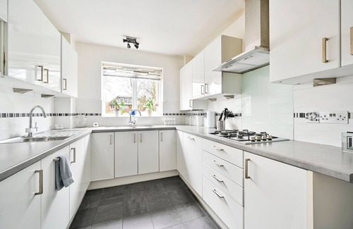 Hendon Apartment | GuestReady - Peaceful hideaway in North London