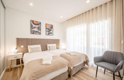 Charneca de Caparica e Sobreda House | GuestReady - Striking Hideaway in Almada