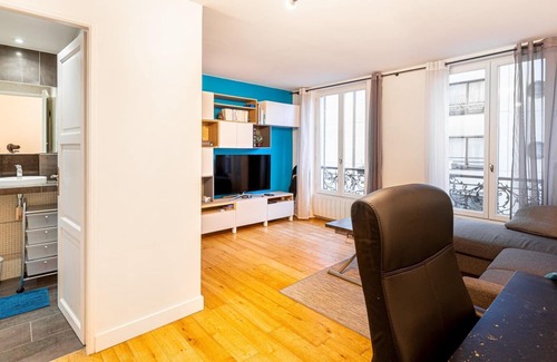 Riquet Stalingrad Apartment | GuestReady - Tanger tango in the 19th district