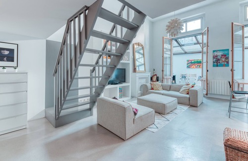 Jules Ferry - Recamier Apartment | GuestReady - The White Loft in Brotteaux