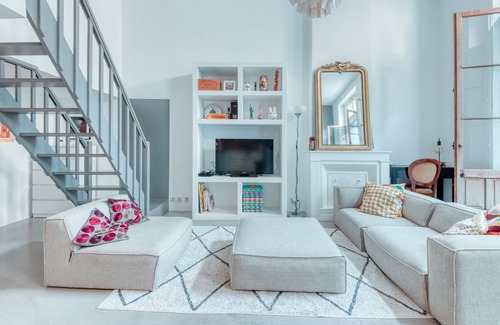 Jules Ferry - Recamier Apartment | GuestReady - The White Loft in Brotteaux