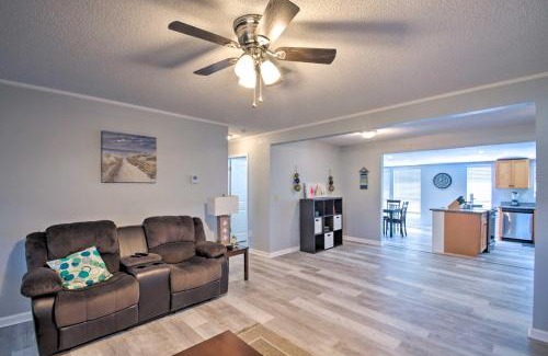 Gulf Breeze House | Gulf Breeze Home 12 Mi to Pensacola Beach!