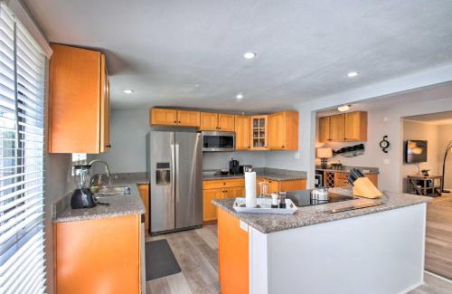 Gulf Breeze House | Gulf Breeze Home 12 Mi to Pensacola Beach!