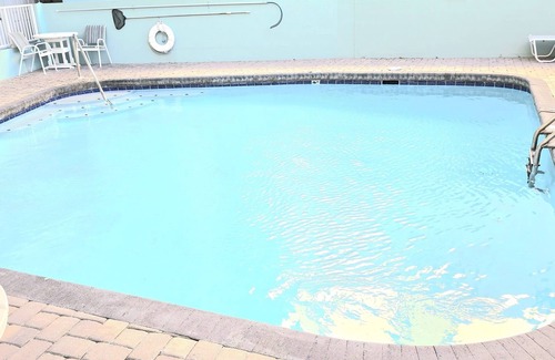 Orange Beach Condo | Gulf Front Emerald Skye 21