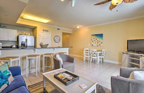 El Centro Beach Condo | Gulf-Front Retreat|Stunning Views|Walk 2 Pier Park