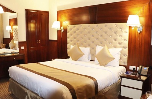 Al Muraqqabat Hotel | Gulf Inn Hotel Deira Formerly City Star Hotel