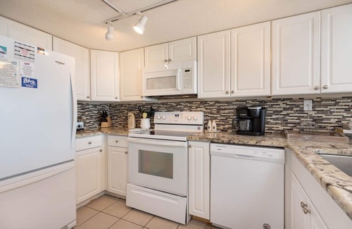 Gulf Shores Condo | Gulf Shores Surf & Racquet 610a 2 Bedroom Condo