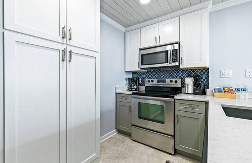 Gulf Shores Condo | Gulf Shores Surf & Racquet Club 212A