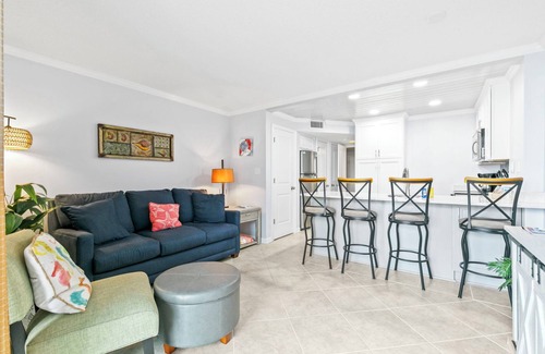 Gulf Shores Condo | Gulf Shores Surf & Racquet Club 212A