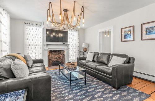 Mystic - New London House | Gurdon S Allyn House 6BR Historic Home Near Mystic Seaport