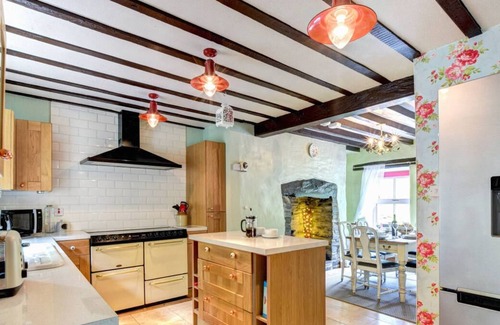 Machynlleth House | Gwel y Bryn in Machynlleth