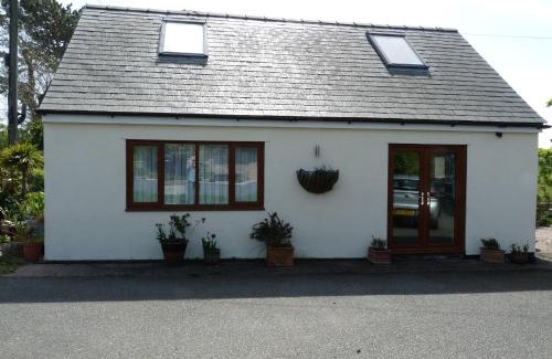 Penmon House | Gwyndaf Holiday Cottage