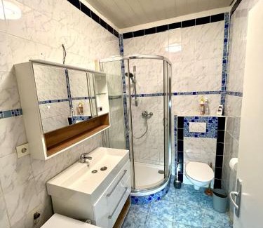 Bruck an der Mur House | Häuschen für Monteure, Autobahn